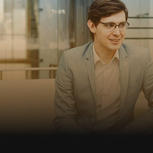 Strategist explaining generative engine optimization to a client